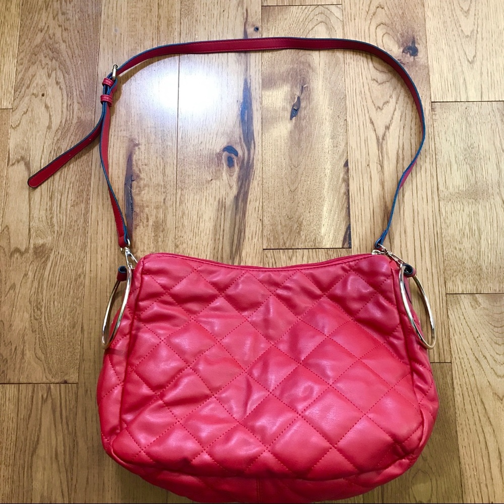 RED QUILTED SOFT LEATHER SHOULDER BAG